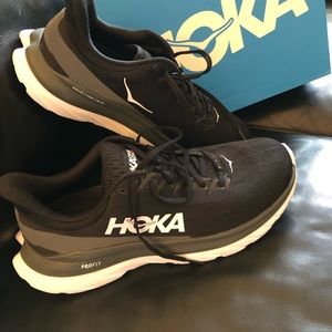 Black Mach 4 Hokas - Women’s size 10B